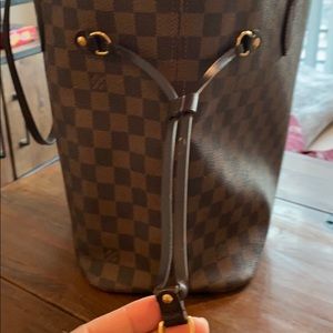 LV strap photos
